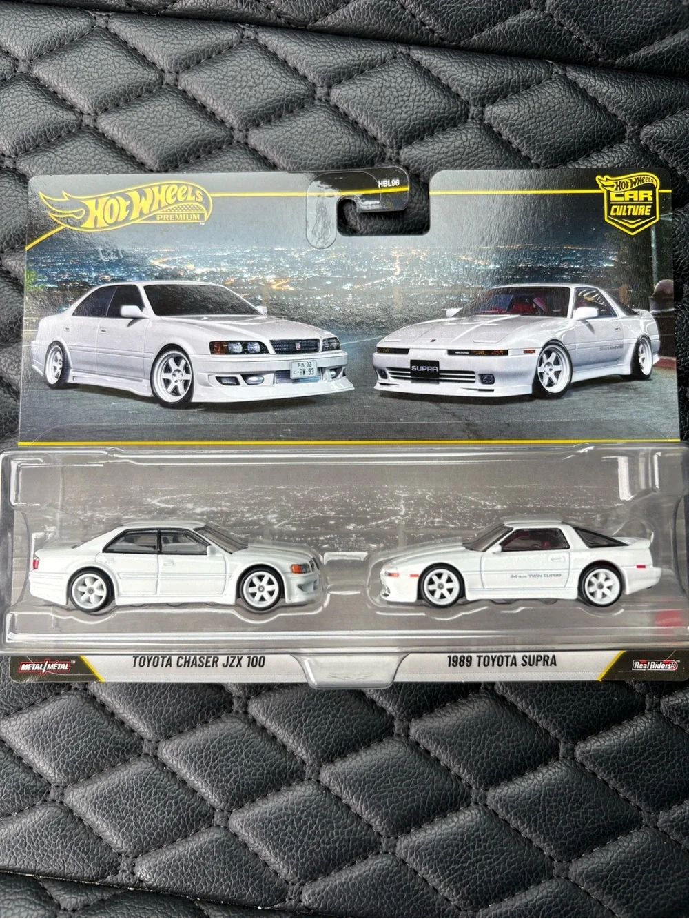 Hot Wheels official pack